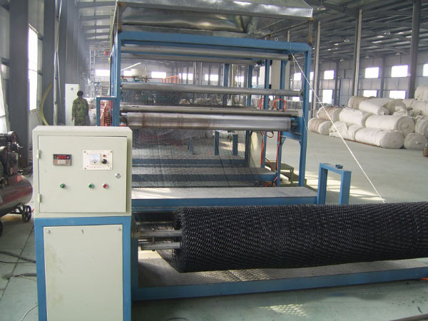 生產(chǎn)設(shè)備